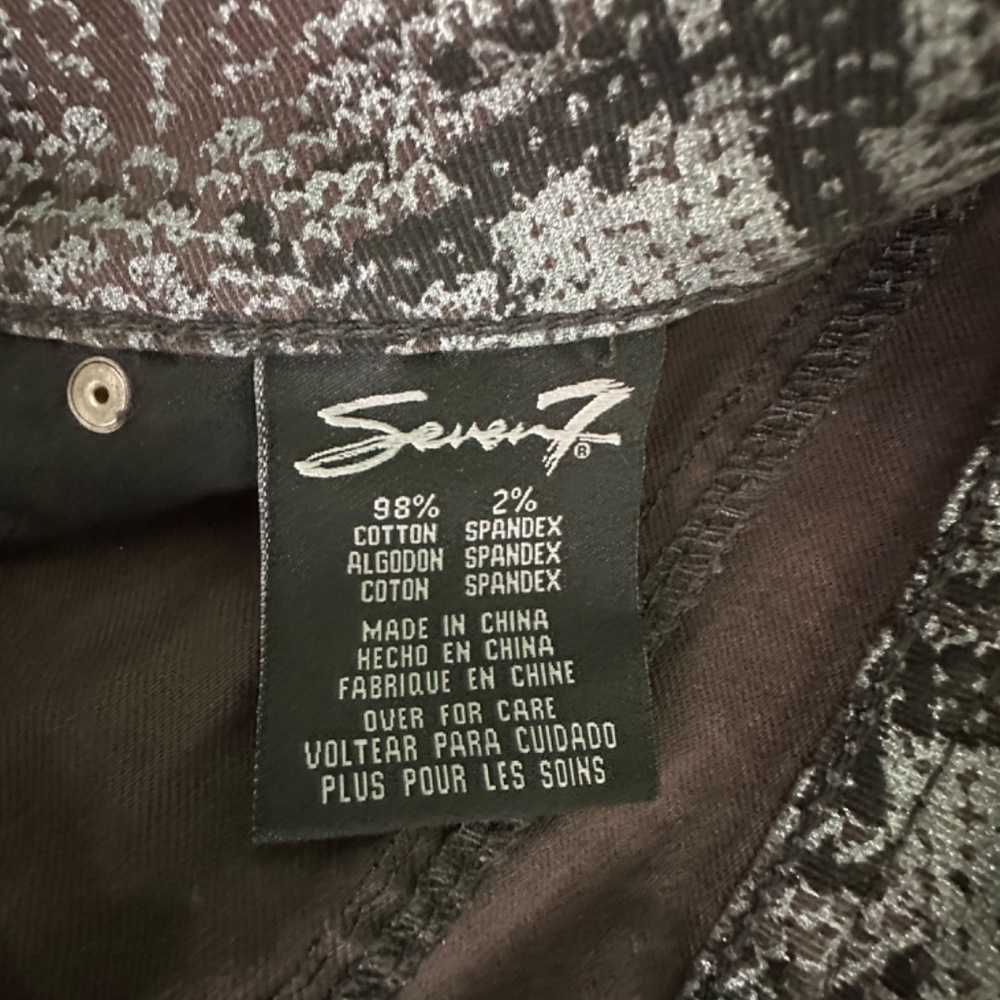 Seven7 Snake Skin Print Skinny Jeans Size 28 ( size 6 ) - Picture 9 of 9
